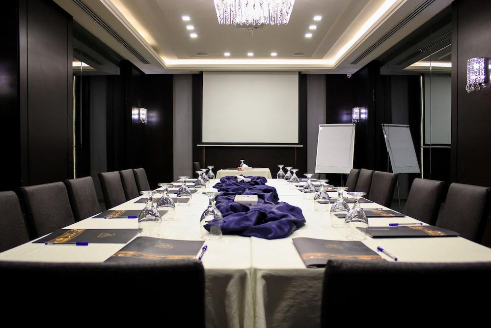 Retaj Hotel 3*