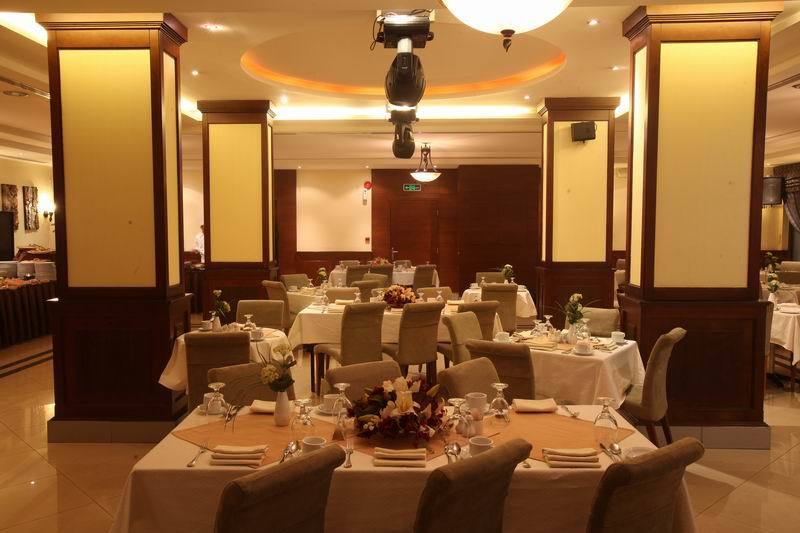 Hotel Retaj 3*